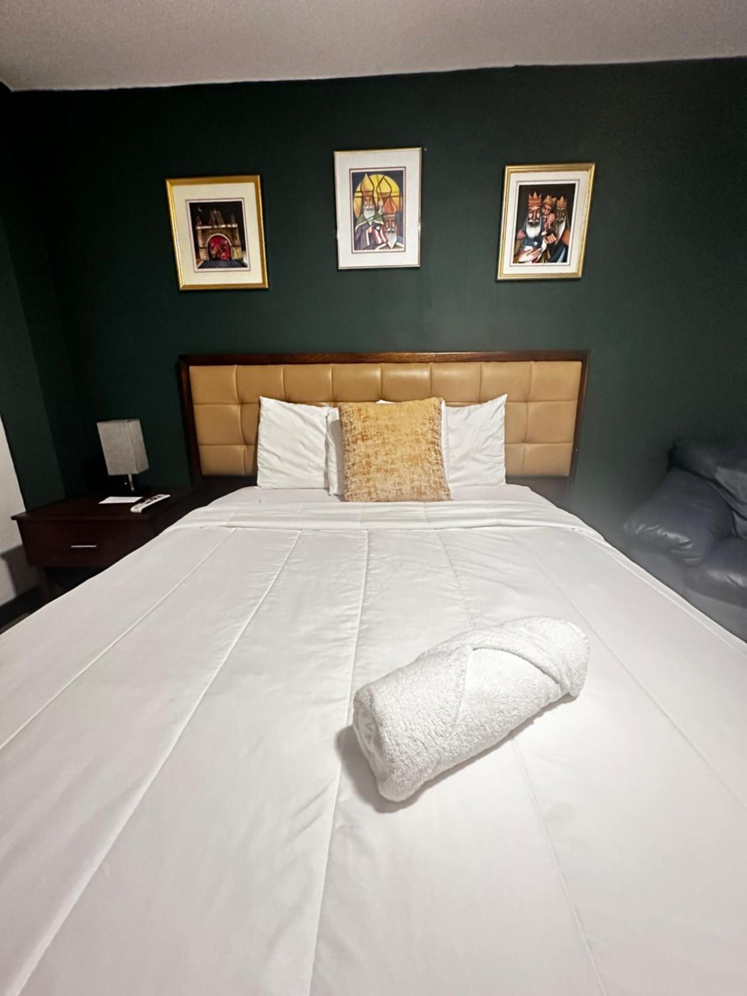 Sj Suites Hotel San Juan Bagian luar foto