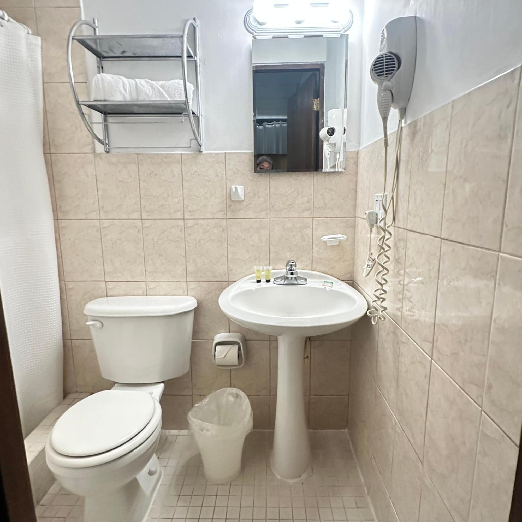 Sj Suites Hotel San Juan Bagian luar foto