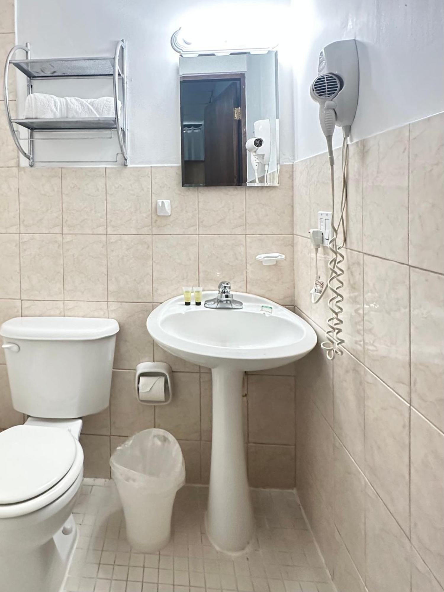 Sj Suites Hotel San Juan Bagian luar foto